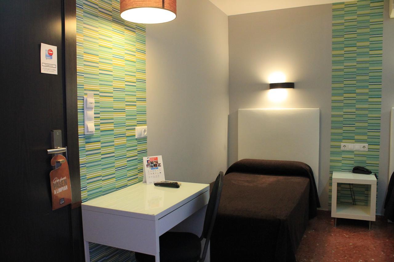 Economy Twin Room